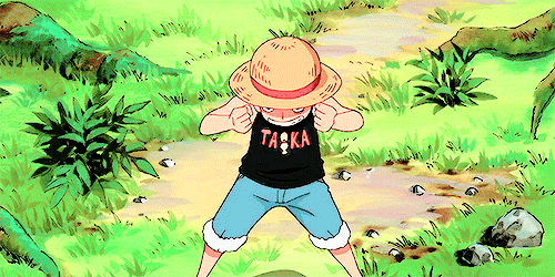 还记得儿时路飞拿着刀对着红发嚷嚷要成为海贼王还在脸上划了个口子立志。这么多年来他还一直坚持着自己最初的梦想，距离目标越来越近！知道自己想要什么，并为此拼搏，这必将是一段无悔的青春！