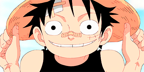 还记得儿时路飞拿着刀对着红发嚷嚷要成为海贼王还在脸上划了个口子立志。这么多年来他还一直坚持着自己最初的梦想，距离目标越来越近！知道自己想要什么，并为此拼搏，这必将是一段无悔的青春！