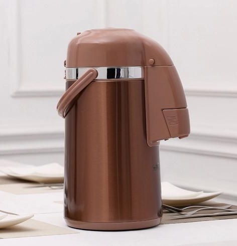 #东京食尸鬼# 推主makimakimakiba说，今天是热水瓶的2015年诞祭。仔细一看还真像！！！