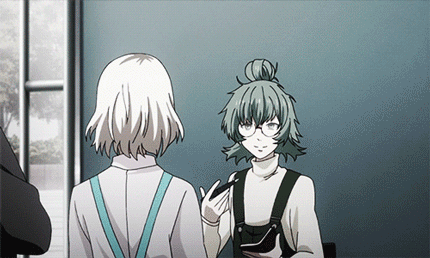 #东京食尸鬼# 大家一起讨论下，为什么什造见高槻泉会有一种很不自然的感觉？平时的他应该不会这么安静啊。