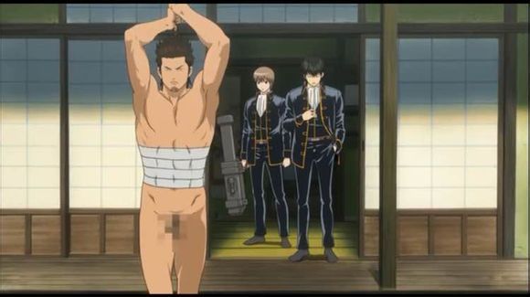 #银魂#菊长...无节操练挥刀....别吓坏了孩子们！