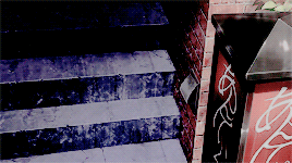 金木和神代利世两个人第一次相遇，故事就从这里开始/(ㄒoㄒ)/~~