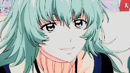 一直有个疑问：高槻泉为什么要把喰种咖啡店的事告诉CCG？难道是专业坑爹！！还是想毁掉安定区这个喰种称之为家的地方，毁掉他们与人类共存的梦想[思考]