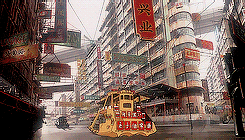 日本1995年的动画电影 攻壳机动队，动画效果看着感觉好棒，真的是业界良心啊！[嘻嘻]