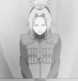 普通邻家小妹，会花痴会任性会发脾气，却努力成长的如此耀眼，爱她
一个出生在普通家庭的女孩，没有尾兽，没有血继，却通过自己的努力跻身三忍，这份努力与执着足以有资格得到他人的认可，美丽的樱花永远绽放
不懂为什么要黑小樱，少了小樱火影也不再是火影了[怒]