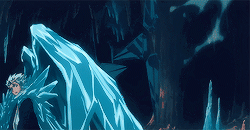 卍解，大红莲冰轮丸
端坐于霜天,他叫日番谷·东狮郎![男神]