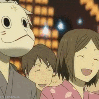 七岁的那一年抓住那只蝉，以为能抓住夏天。十七岁的那年吻过他的脸，就以为和他能永远。[痛哭]
我坐在床前 看著指尖 已經如煙
莹：我恨不得一把抱住你 阿银：我求之不得
很多女孩心里都有一片萤火之森，那里有蝉鸣四起，流萤飞舞，和温柔的少年。就在那片森林，那个夏天，爱上他，拥抱他，失去他。