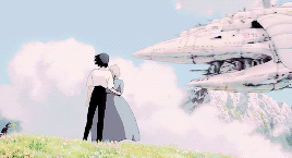 人老了，唯一的好处就是失去的东西少了。
不管时隔多少年 画风和色调依然惊艳了我