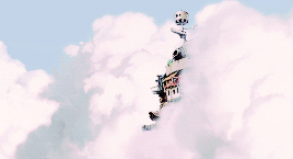 人老了，唯一的好处就是失去的东西少了。
不管时隔多少年 画风和色调依然惊艳了我