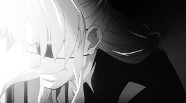 这个大叔是谁呀？很有魅力呀[挖鼻屎]