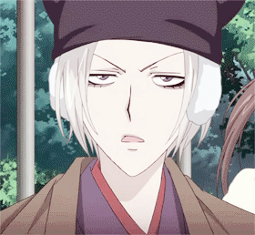 #巴卫# 
你微笑地看着我，
不说一句话。
而我知道，
为了这个，
我已经等了很久了。