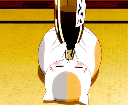 #夏目#
我希望有个如你一般的人，如山间清爽的风，如古城温暖的光。
从清晨到夜晚，由山野到书房。
只要最后是你，就好。