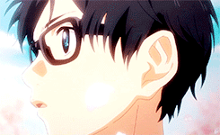 你没有如期归来，
而这正是离别的意义。