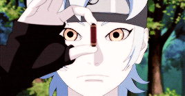 看完剧场版是不是觉得三月超呆萌超可爱[嘻嘻]！！问题来了，大蛇丸到底是当爹还是当妈还是....[思考]