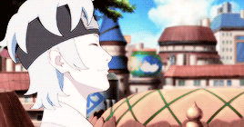 看完剧场版是不是觉得三月超呆萌超可爱[嘻嘻]！！问题来了，大蛇丸到底是当爹还是当妈还是....[思考]