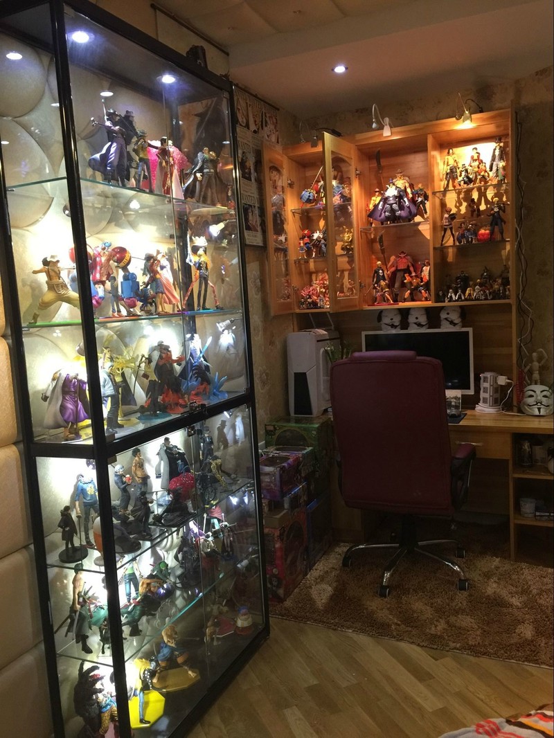 一个海迷的闺房[嘻嘻]
收下我的膝盖吧[写轮眼]