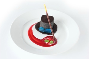 海贼王#周边#
东京塔上的海贼新菜品[花心]
看出来他们都是谁了吗？[思考]
更多请戳官网：https://one-piece.com/news/detail/20160307_3389