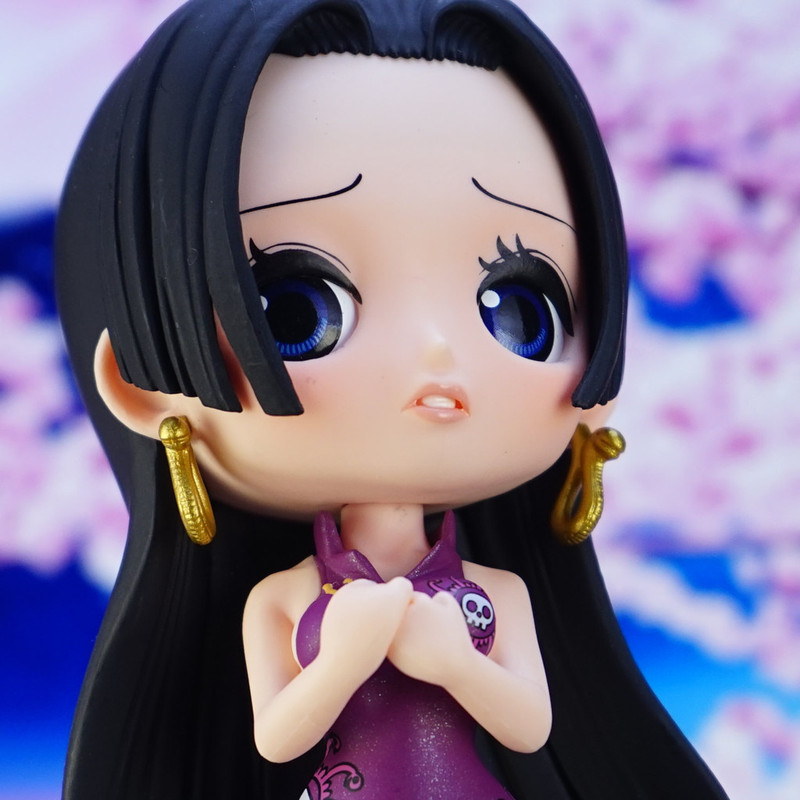 “Q Posket”新品，蛇姬女帝，黄色和紫色2款，萌得似乎有点过[悲伤]，我准备抛弃钱包君了。[笑cry][哈哈