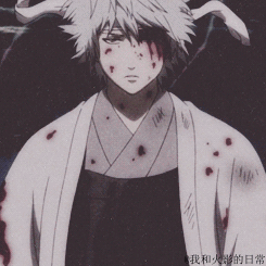 即使这样，只要依然仰望着天空，
一定会有阳光从云的缝隙中露出来的时候。
银桑[嘻嘻]