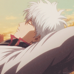 即使这样，只要依然仰望着天空，
一定会有阳光从云的缝隙中露出来的时候。
银桑[嘻嘻]