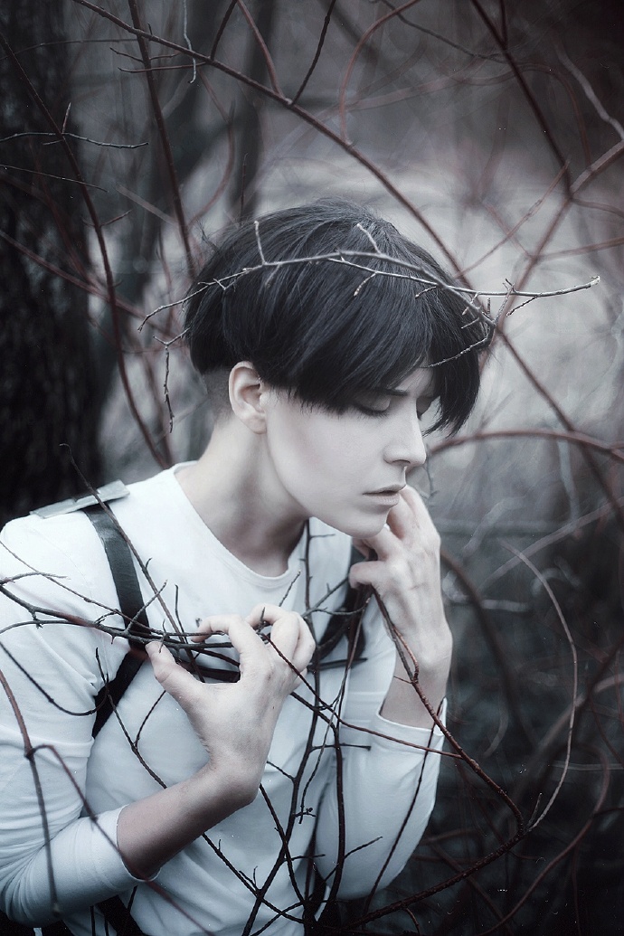 俄罗斯大神一组兵长cos照，这颜值要逆天啊，帅炸呀！！[花心]